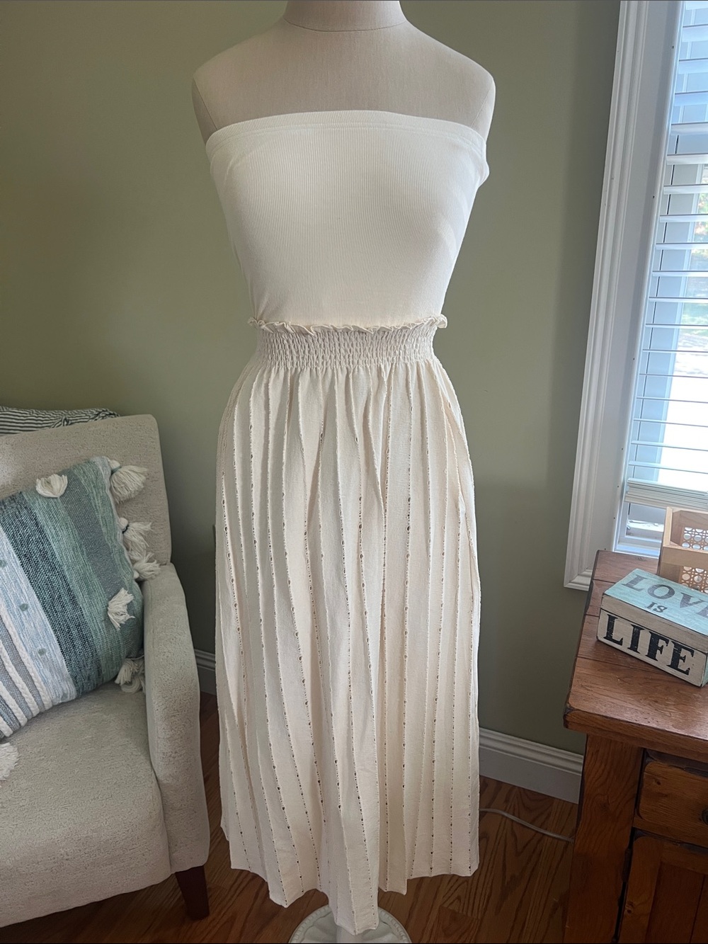 Sundays Cream Strapless Manon Bone Midi Dress with pockets NWT Small